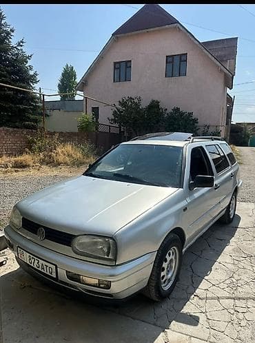 Volkswagen Golf Variant: 1996 г., 1.6 л, Механика, Бензин, Универсал