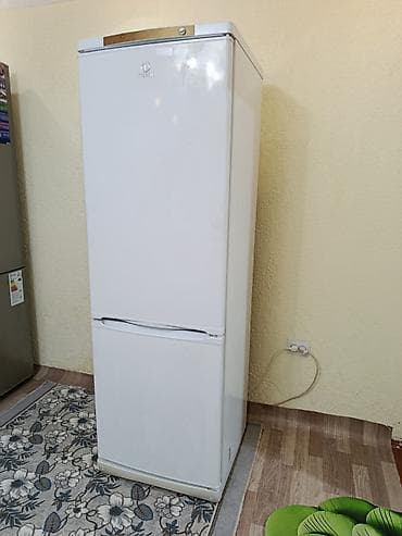 холодильники бу продажа: Холодильник Indesit, Б/у, Двухкамерный, De frost (капельный), 60 * 190 * 60 — 3