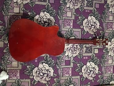 кондор: Акустическая гитара JACKSON (надпись на корпусе), формат с вырезом — 2