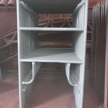 продаю петухов: Строительные леса. Строительные леса. Продаю строительные леса. металл — 3