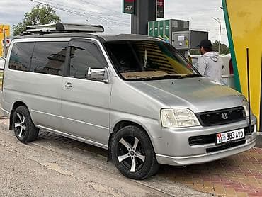 бампера на гольф 2: Honda Stepwgn: 2001 г., 2 л, Автомат, Бензин, Минивэн — 2