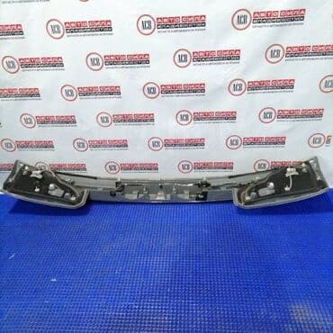 поворотники на виндом: Stepwgn RG1 Панорама багажника. Рестайлинг. Привозная . Стоп сигнал — 2