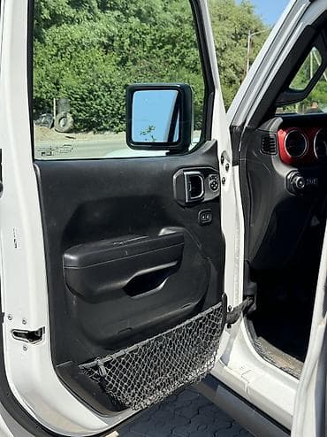 продам под выкуп: Jeep Wrangler: 2020 г., Автомат, Бензин — 4
