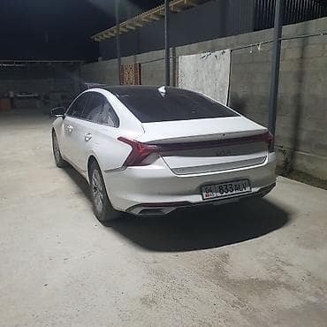 camry 2020: Kia K8: 2022 г., Седан — 2