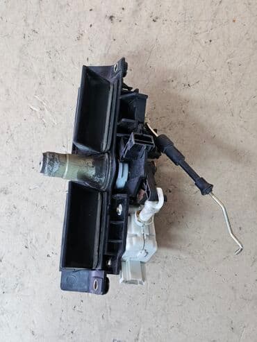 фаркоп на ауди а4: Замок багажника Audi 2002 г., Б/у, Оригинал, Германия — 8