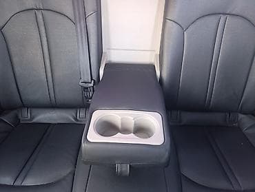 Аксессуары и тюнинг: Подлокотник Hyundai, цвет - Черный — 1