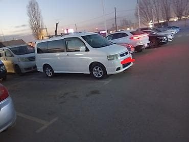 Honda Stepwgn: 2005 г., 2 л, Автомат, Бензин, Минивэн