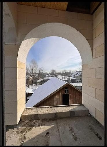 гараж улан: Таунхаус с современным фасадом из светлого камня и панорамным — 7