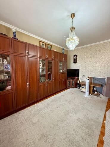 продаю квартиру район 9микрарайон: 3 бөлмө, 80 м², 106-серия, 9 кабат, Косметикалык ремонт — 1