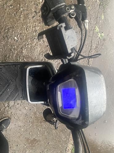 скутер в расрочку: Электроскутер колесо пробито но если накачать едет обмен есть на Айфон — 4