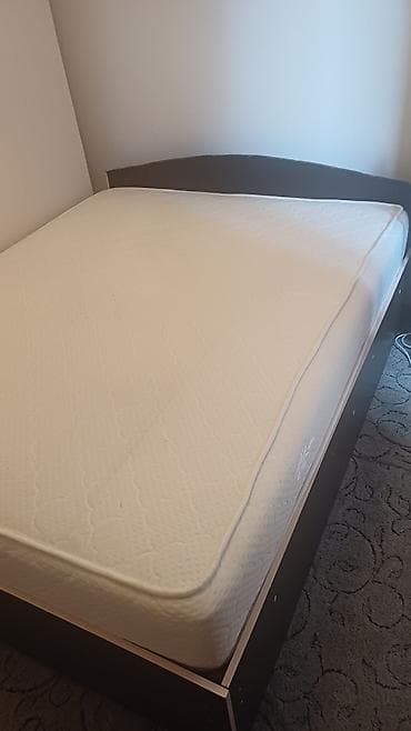 bunk bed: Двуспальная кровать, Б/у, С матрасом, длина - 205 см — 2