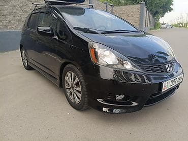 богаж фит: Honda Fit: 2011 г., 1.5 л, Автомат, Бензин, Хэтчбэк — 3