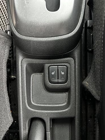shevralet spark: Chevrolet Spark: 2016 г., 1 л, Вариатор, Бензин, Хэтчбэк — 6