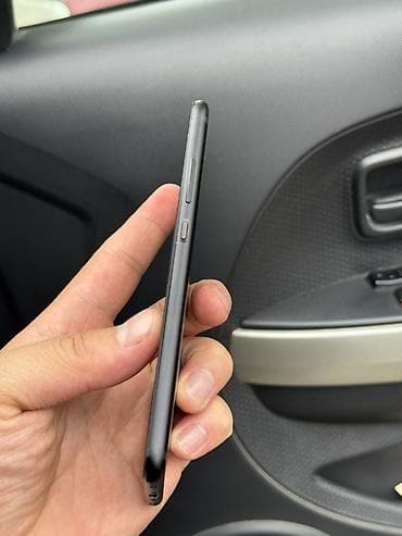 петличка для микрофона: Huawei P10, Б/у, цвет - Черный — 4