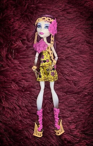 Кукла Monster hign Спектра идеального нового состояния!писать реальным at lalafo.kg Кукла Monster hign Спектра идеального нового состояния!писать реальным