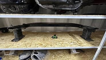 без усилителя: Усилитель бампера Kia — 1