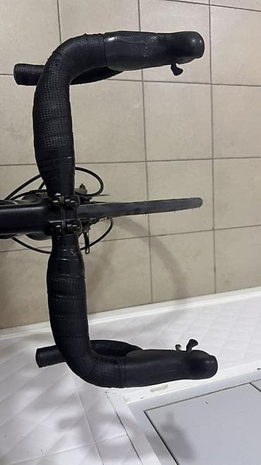 bid e2: Шоссейный велосипед, Laux, Рама L (172 - 185 см), Б/у — 2