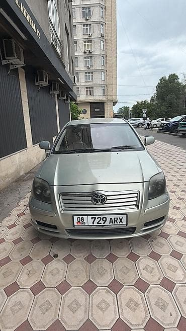 Toyota Avensis: 2003 г., 1.8 л, Автомат, Бензин, Седан