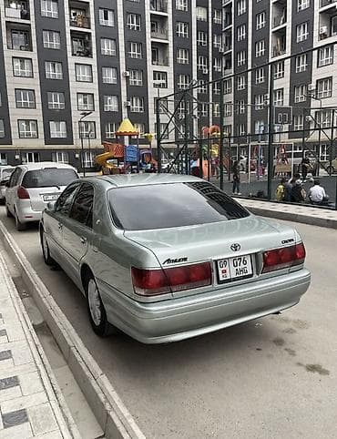 такта краун: Toyota Crown: 2002 г., 2.5 л, Автомат, Бензин, Седан — 4