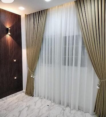 межкомнатные шторы: Двухслойные оконные занавеси: плотные портьеры + легкая тюль - — 1