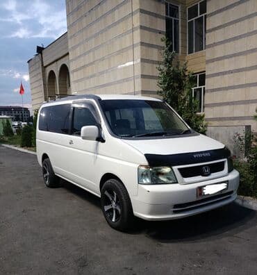 Honda Stepwgn: 2003 г., 2 л, Бензин, Минивэн