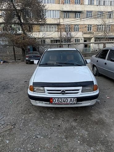 а 6 с4: Opel Astra: 1993 г., 1.6 л, Механика, Бензин, Хэтчбэк — 6