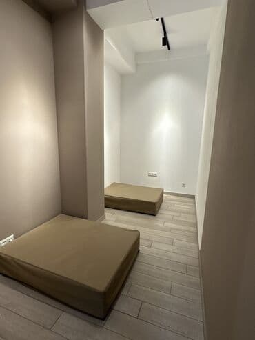 продаю дом дордой 1: Ижарага берем Салондогу кабинет, 4 м², Каш чебери үчүн, Лешмейкер үчүн — 4