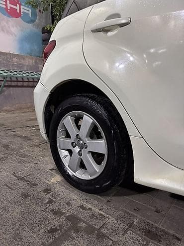Унаа: Toyota Ist: 2003 г., 1.3 л, Автомат, Бензин, Хетчбек — 5