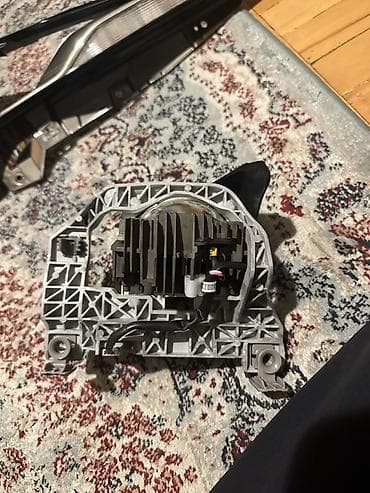 фара приус 50: Передняя правая фара Toyota Б/у — 2