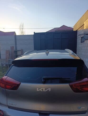 нарын машына: Kia Niro: 2021 г., 1.6 л, Вариатор, Гибрид — 4