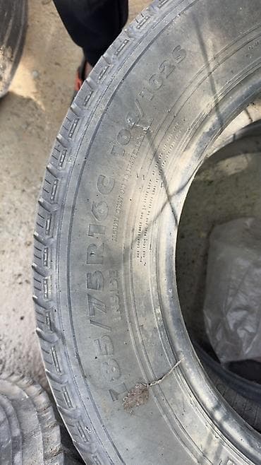 215 65 16 с: Шины 225 / 65 / R 16, Лето, Б/у, Комплект, Легкий коммерческий транспорт (C/LT), Nokian — 4