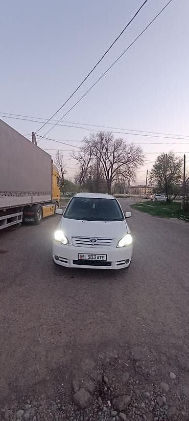 audi a4 2001: Toyota Ipsum: 2002 г., 2.4 л, Автомат, Газ, Минивэн — 2