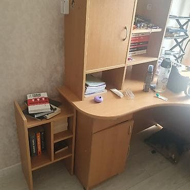 third edition solution: Продается стол ученический, угловой. Функциональный . В хорошем — 2