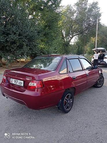 Daewoo Nexia: 2010 г., 1.5 л, Механика, Бензин, Седан — 2