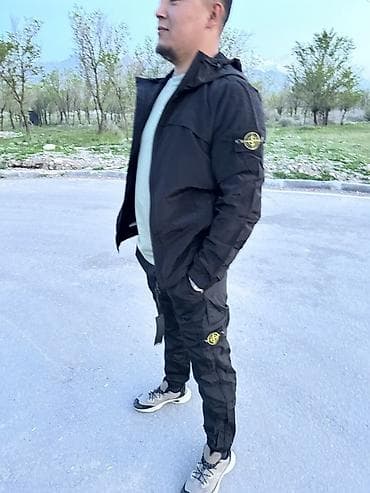 Эркектер кийими: Легкий комплект Stone Island: ветровка с капюшоном и брюки-карго - — 5
