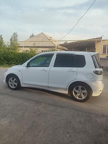 corolla runx: Mazda Demio: 2003 г., 1.5 л, Автомат, Бензин — 4