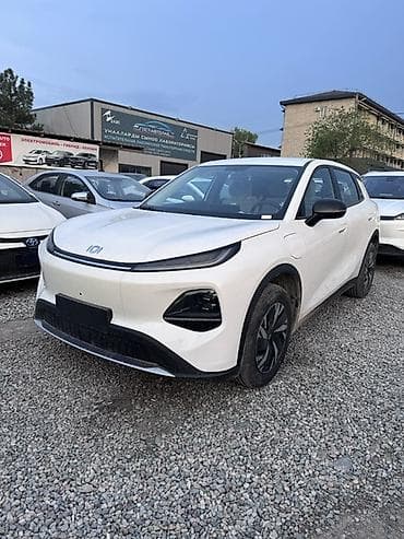 lexus e: Changan Qiyuan Q05: 2026 г., Автомат, Электромобиль, Хэтчбэк — 1