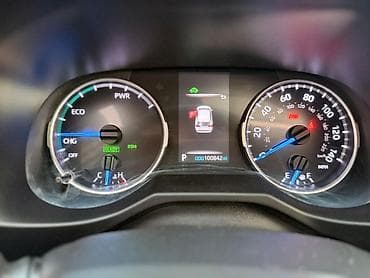 ткани на авто: Toyota RAV4: 2021 г., 2.5 л, Автомат, Гибрид, Внедорожник — 8