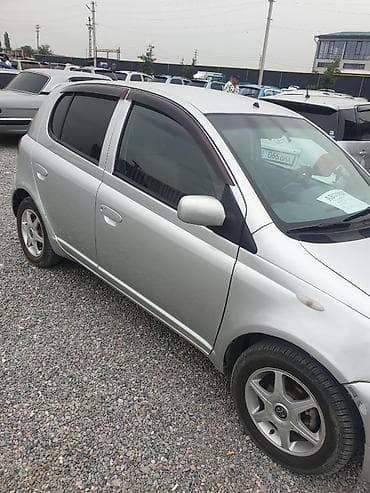 Toyota Yaris: 2001 г., Автомат, Бензин, Хэтчбэк