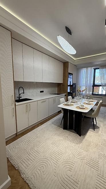 royal construction: 2 комнаты, 83 м², 14 этаж — 10