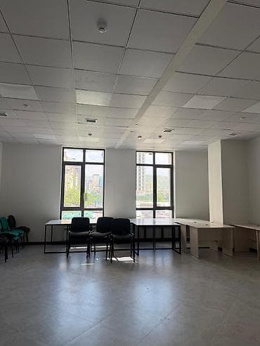 Аренда офисов, 180 м², В жилом комплексе, С отдельным входом, С системой безопасности, С видом на горы — 3