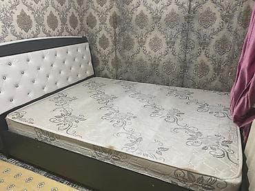 Двуспальная кровать, С матрасом, длина - 200 см