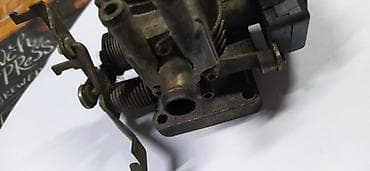 а 210: Дроссельная заслонка BMW 1985 г., Б/у, Оригинал, Германия — 4