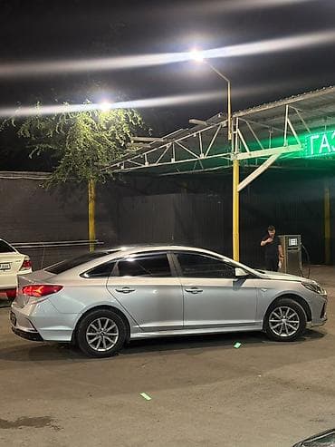сокулук авто: Hyundai Sonata: 2018 г., 2 л, Автомат, Газ, Седан — 3