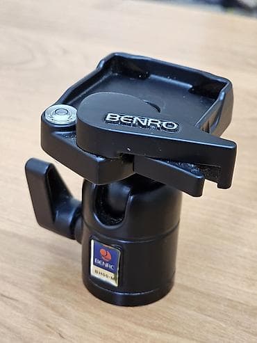 Голова для штатива Benro. Резьба 8мм, площадка 40х40мм. БЕЗ ПЛОЩАДКИ