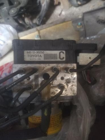 crown s180: Блок ABS Toyota 2005 г., Б/у, Оригинал, Япония — 1