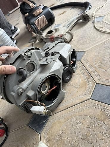 блок матор: Передняя левая фара Mercedes-Benz 2000 г., Б/у, Оригинал — 4