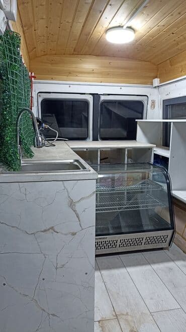 фудтрак: Легкий грузовик, Mercedes-Benz, Б/у — 4