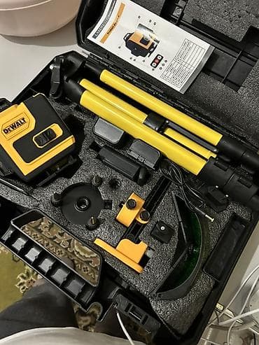 dewal: Лазерный нивелир (лазерный уровень) DEWALT в комплекте с аксессуарами — 1