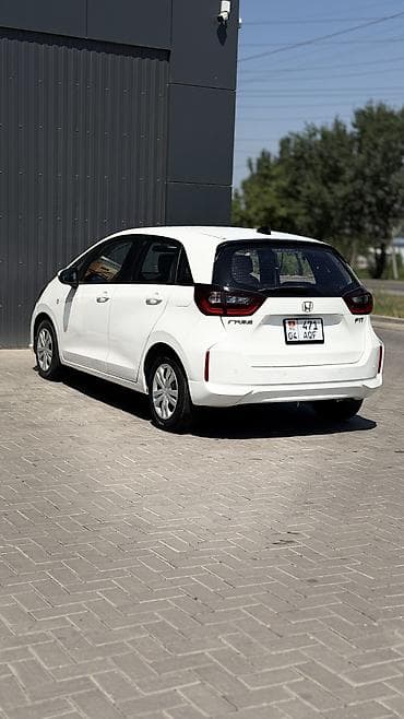 споллер на фит: Honda Fit: 2021 г., 1.5 л, Вариатор, Бензин, Хэтчбэк — 4